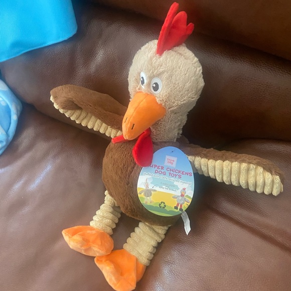 Super Chicken Dog Toys 18” Play, Tug, Toss and Fetch - Picture 4 of 12